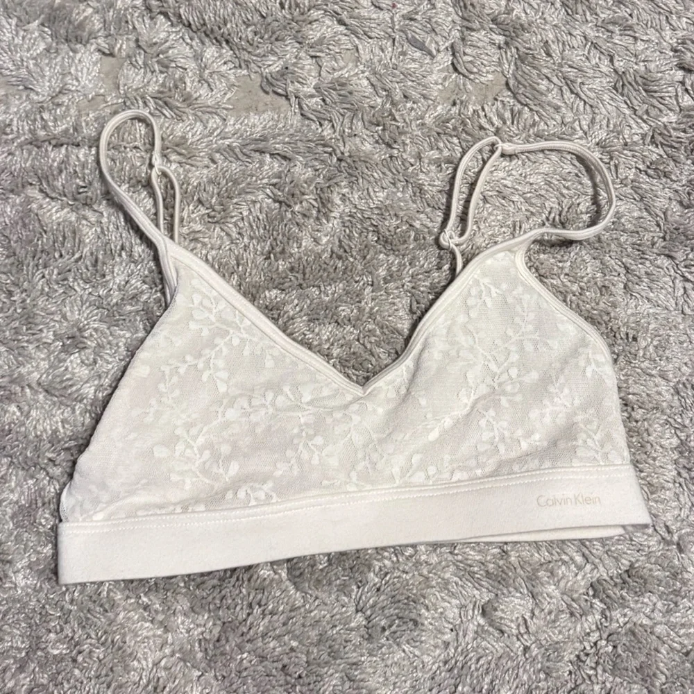 Calvin Klein Cream Lace Bralette